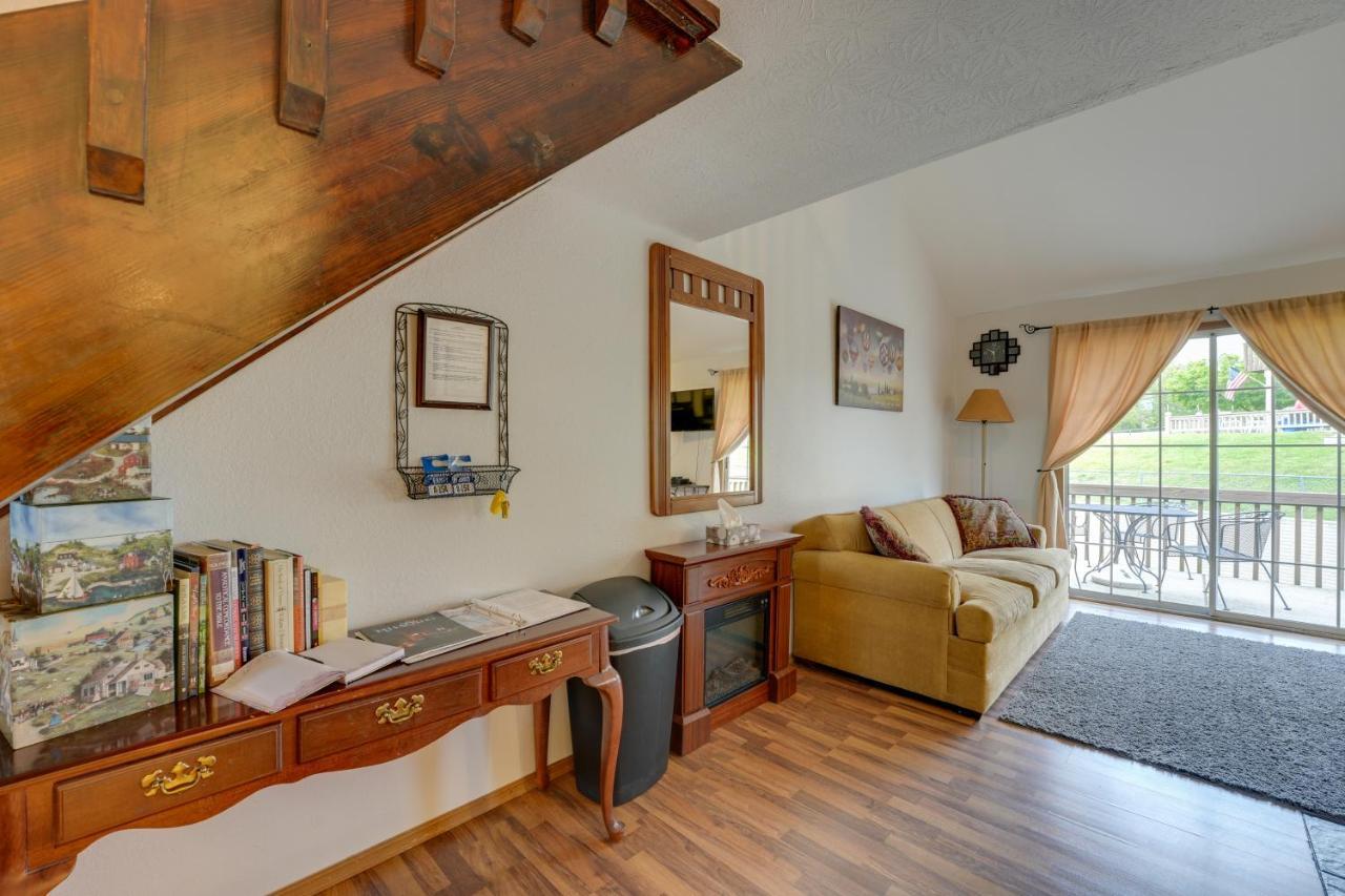 Condo With Balcony And Grill 3 Mi To Moonshine Beach! Μπράνσον Εξωτερικό φωτογραφία