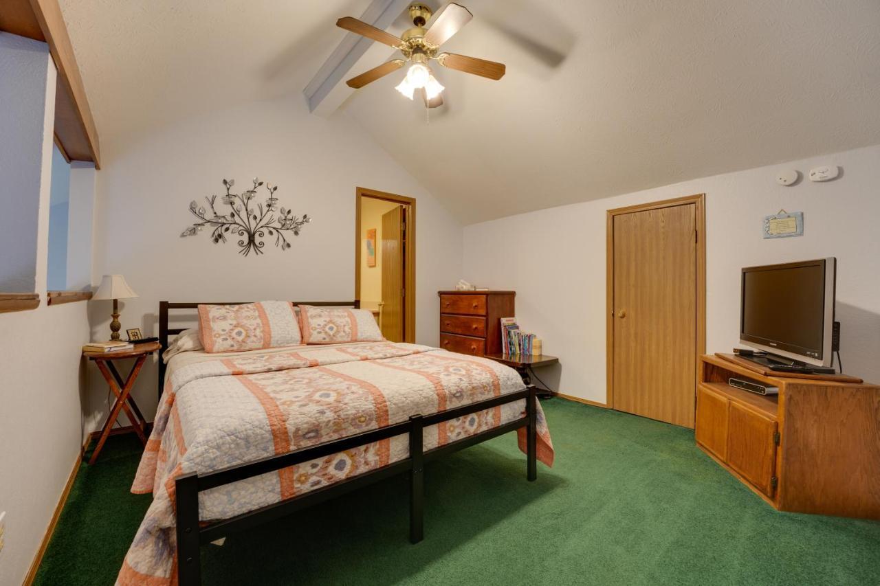 Condo With Balcony And Grill 3 Mi To Moonshine Beach! Μπράνσον Εξωτερικό φωτογραφία